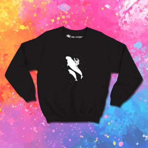 Beluga astronaut Sweatshirt