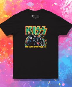 Kiss St Paddy's Cropped Ringer T Shirt